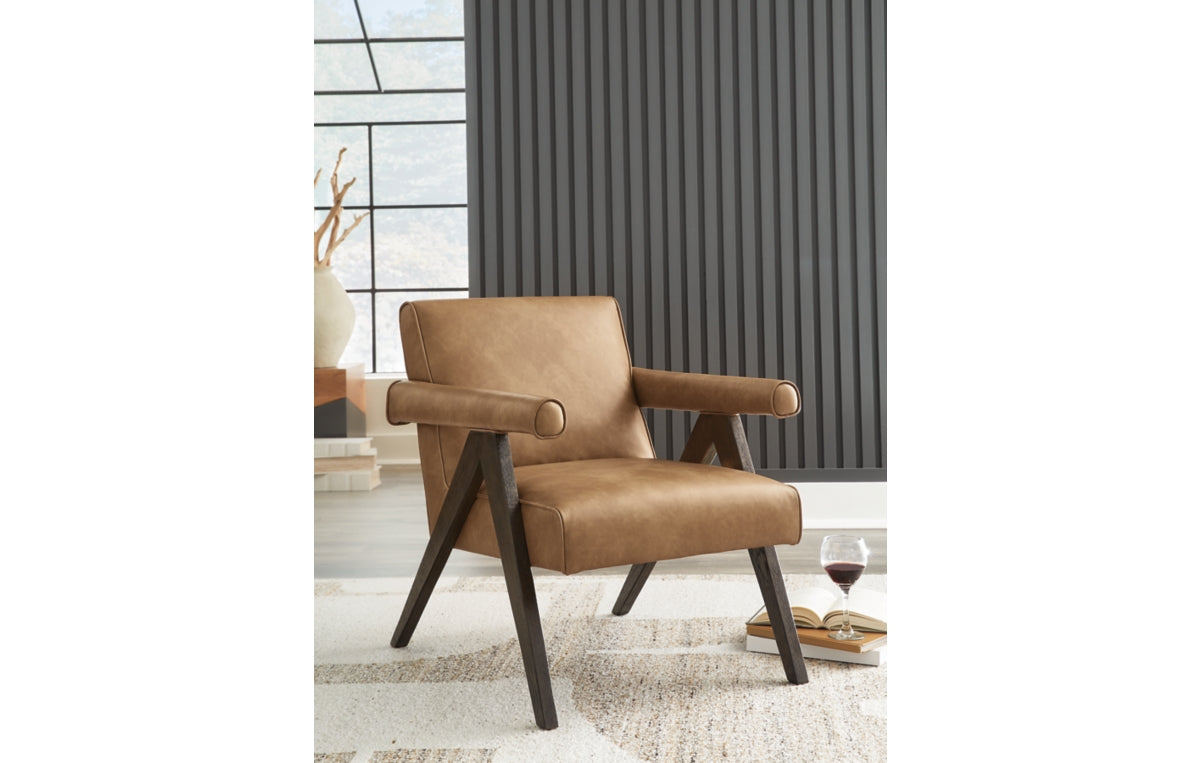 Goda Accent Chair