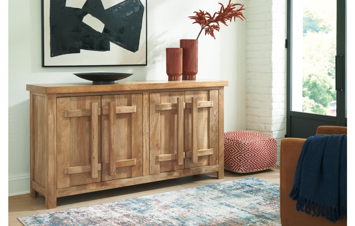 Dresor Accent Cabinet