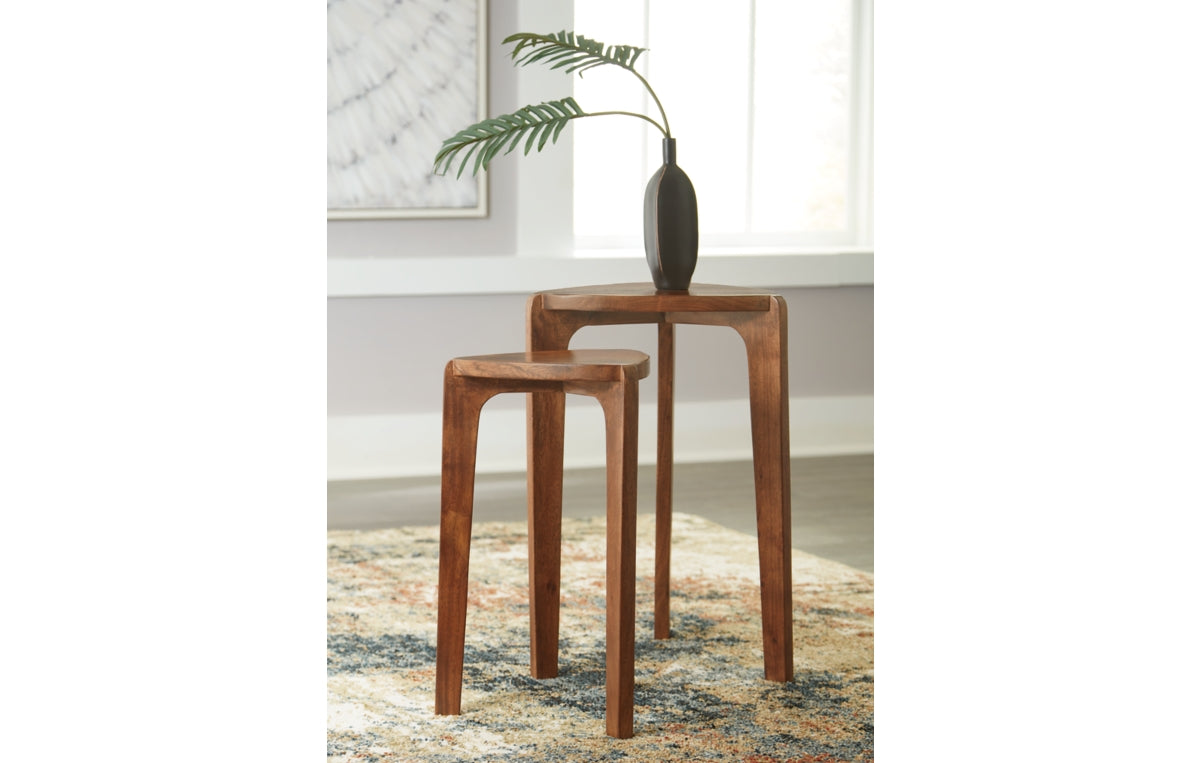 Brynnleigh Accent Table (Set of 2)