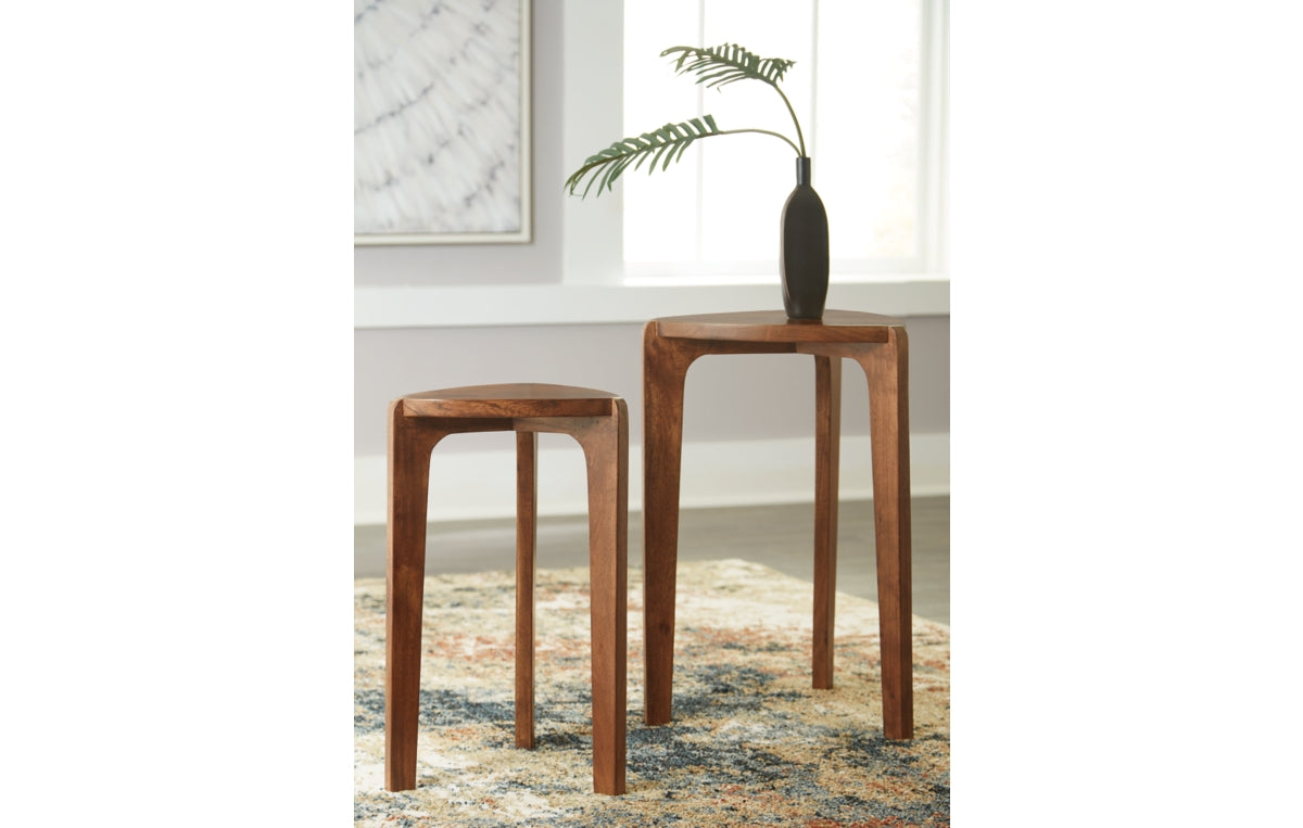 Brynnleigh Accent Table (Set of 2)