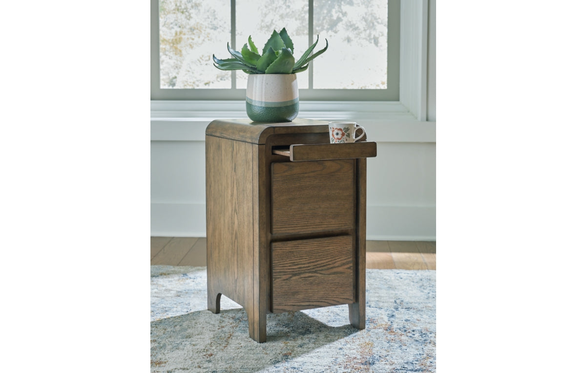 Jensworth Accent Table