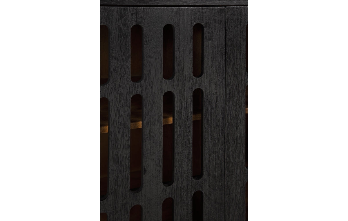 Vallisburg Accent Cabinet