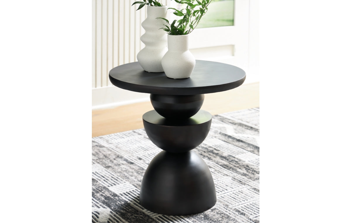 Kurtson Accent Table