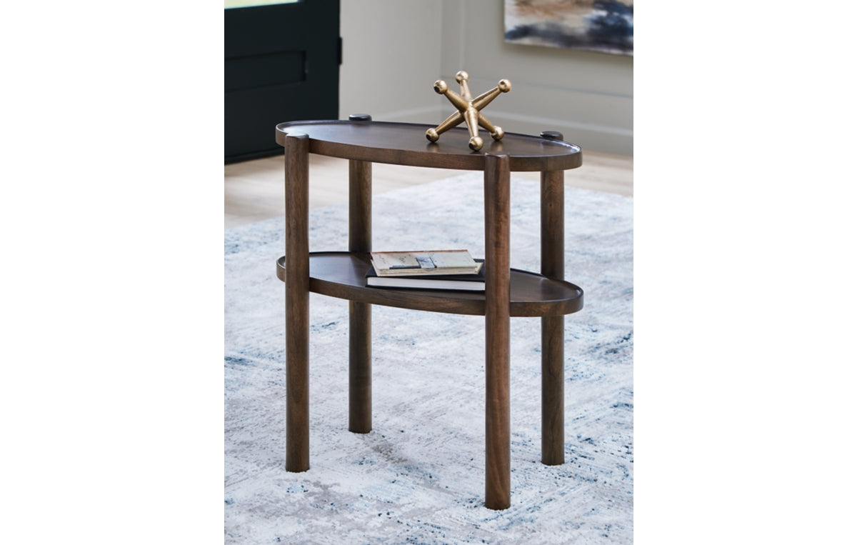 Wiattbury Accent Table