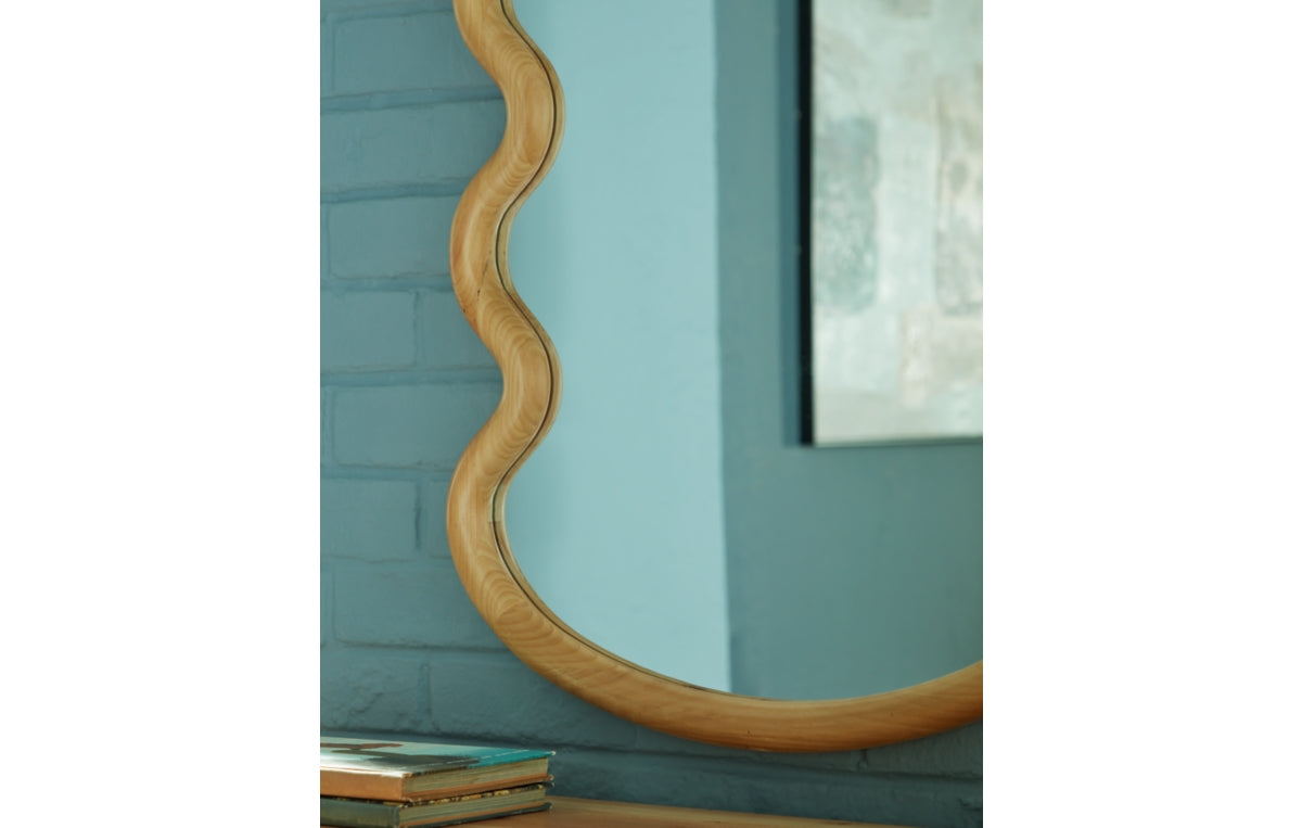 Serendis Accent Mirror