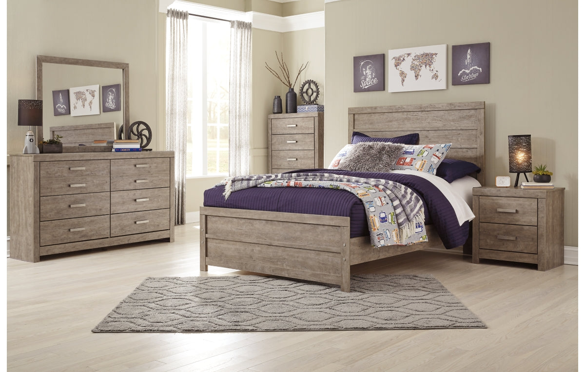 Culverbach Full Panel Bed with Mirrored Dresser and Chest