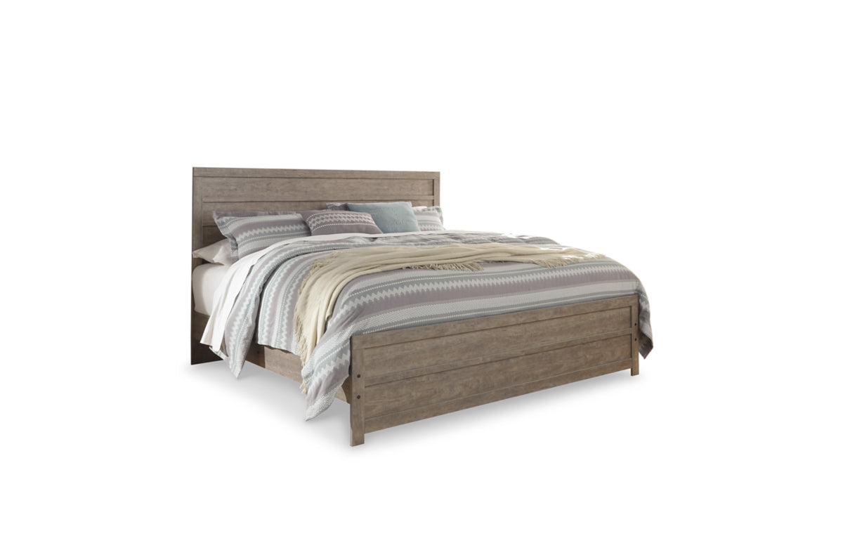 Culverbach King Panel Bed with Mirrored Dresser