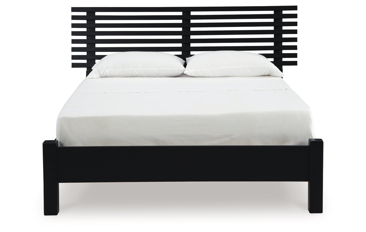 Danziar Full Slat Panel Bed