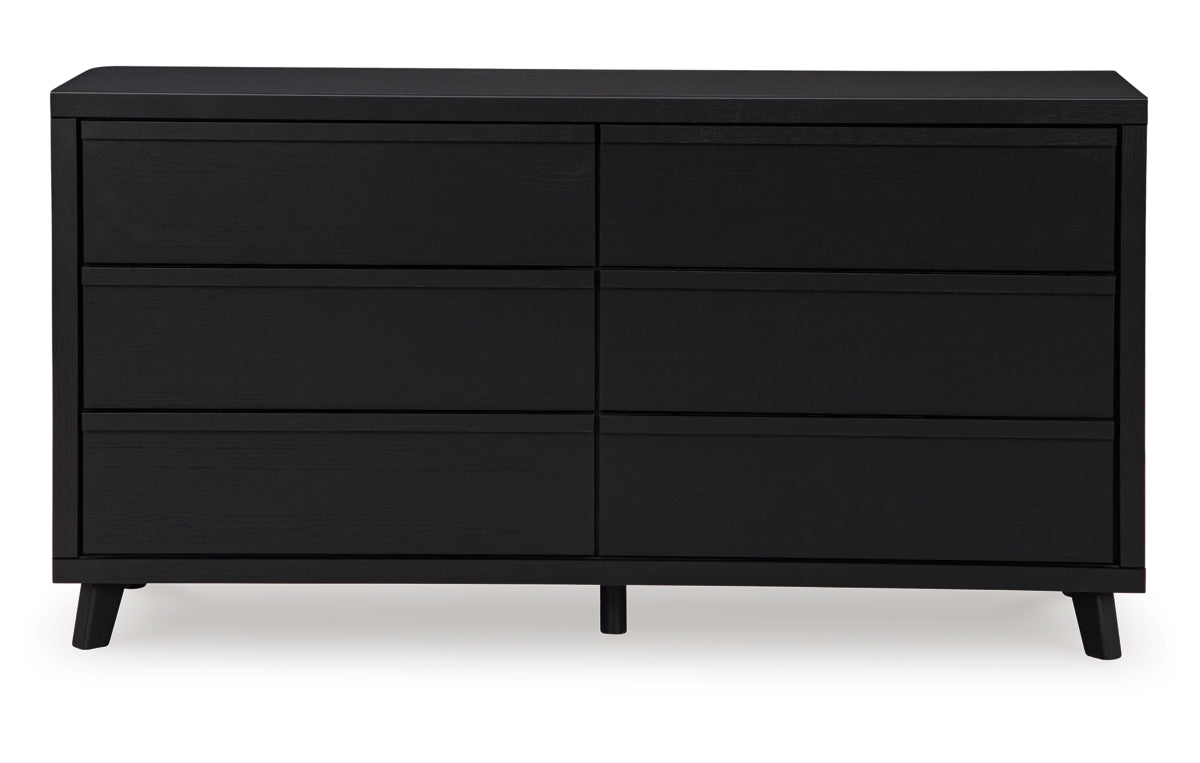 Danziar Dresser