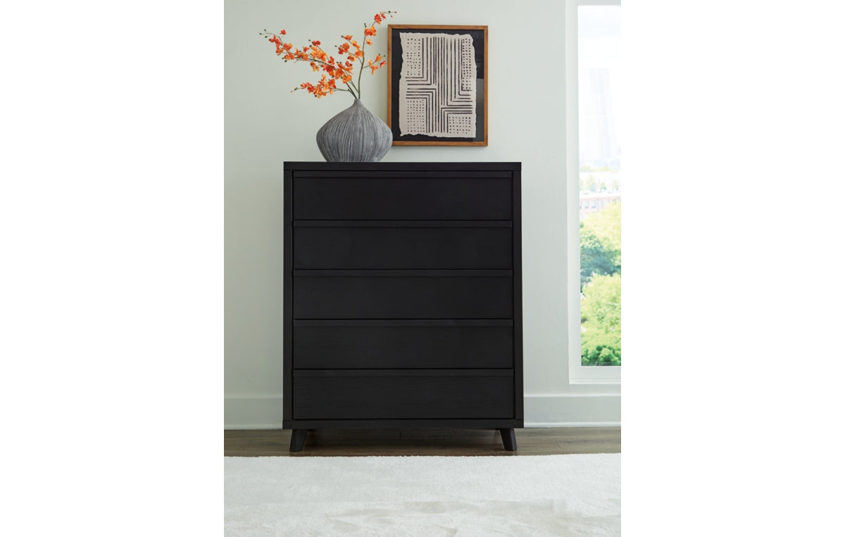 Danziar Queen Slat Panel Bed, Dresser, Mirror, Chest and Nightstand