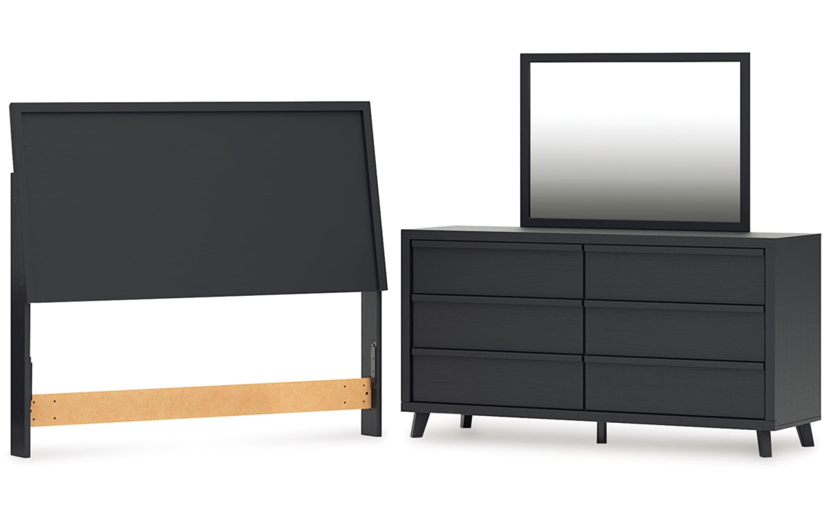 Danziar Queen Panel Headboard with Mirrored Dresser
