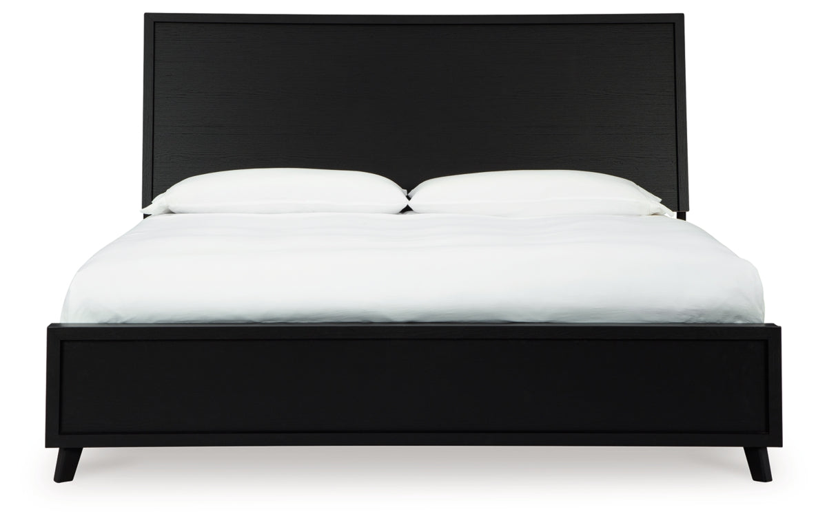 Danziar King Panel Bed with Mirrored Dresser and Chest