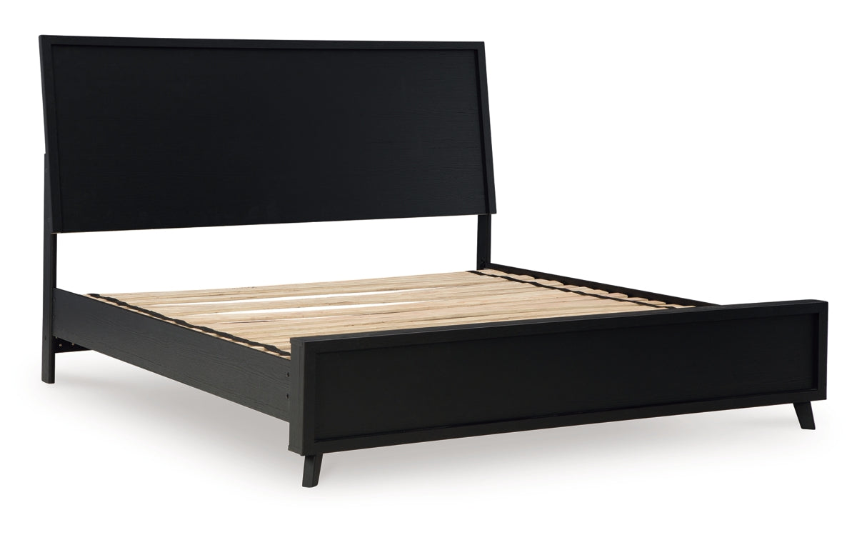 Danziar Queen Panel Bed with Mirrored Dresser and Nightstand