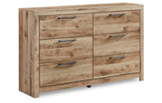 Hyanna Dresser