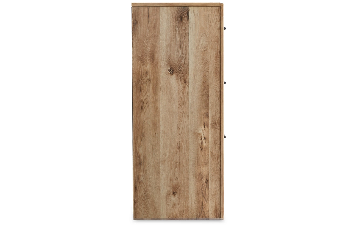 Hyanna Dresser