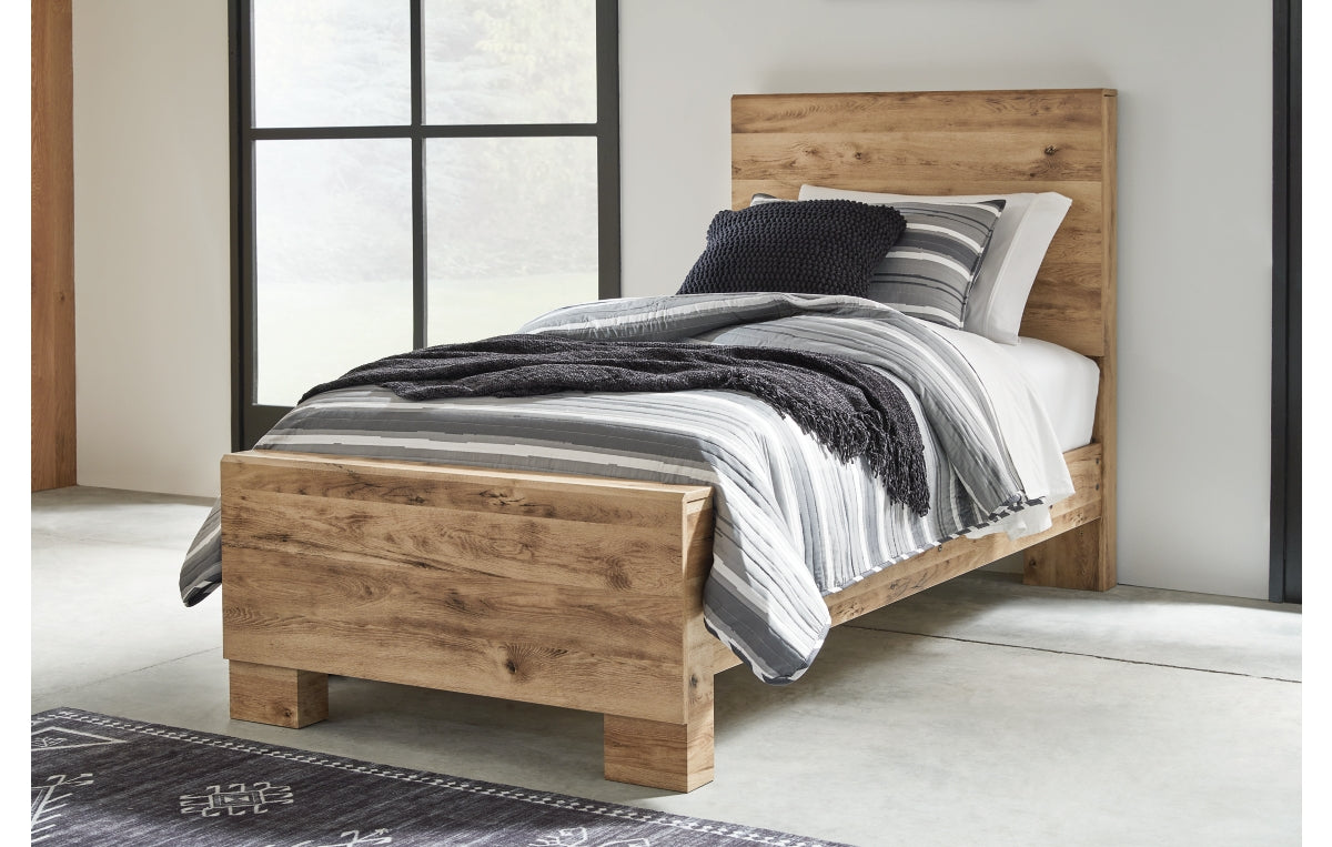 Hyanna Twin Panel Bed with Mirrored Dresser and Nightstand