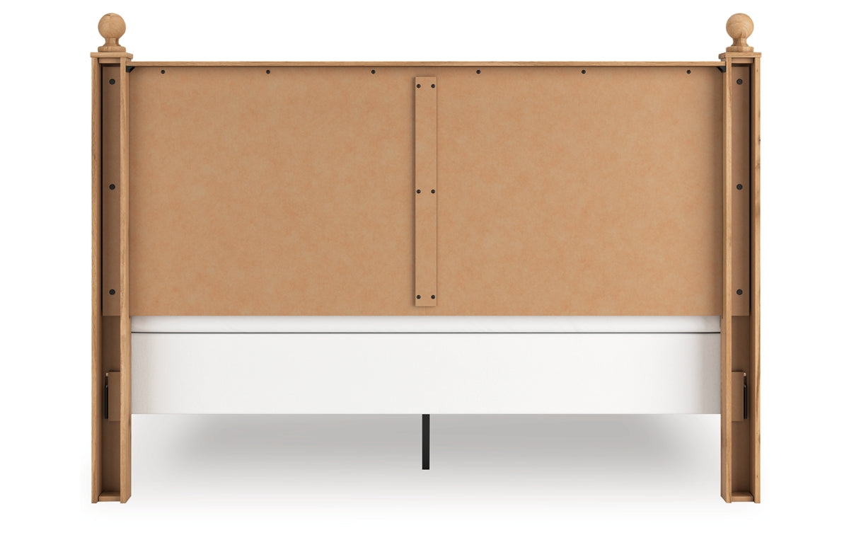 Aleaport King Panel Bed