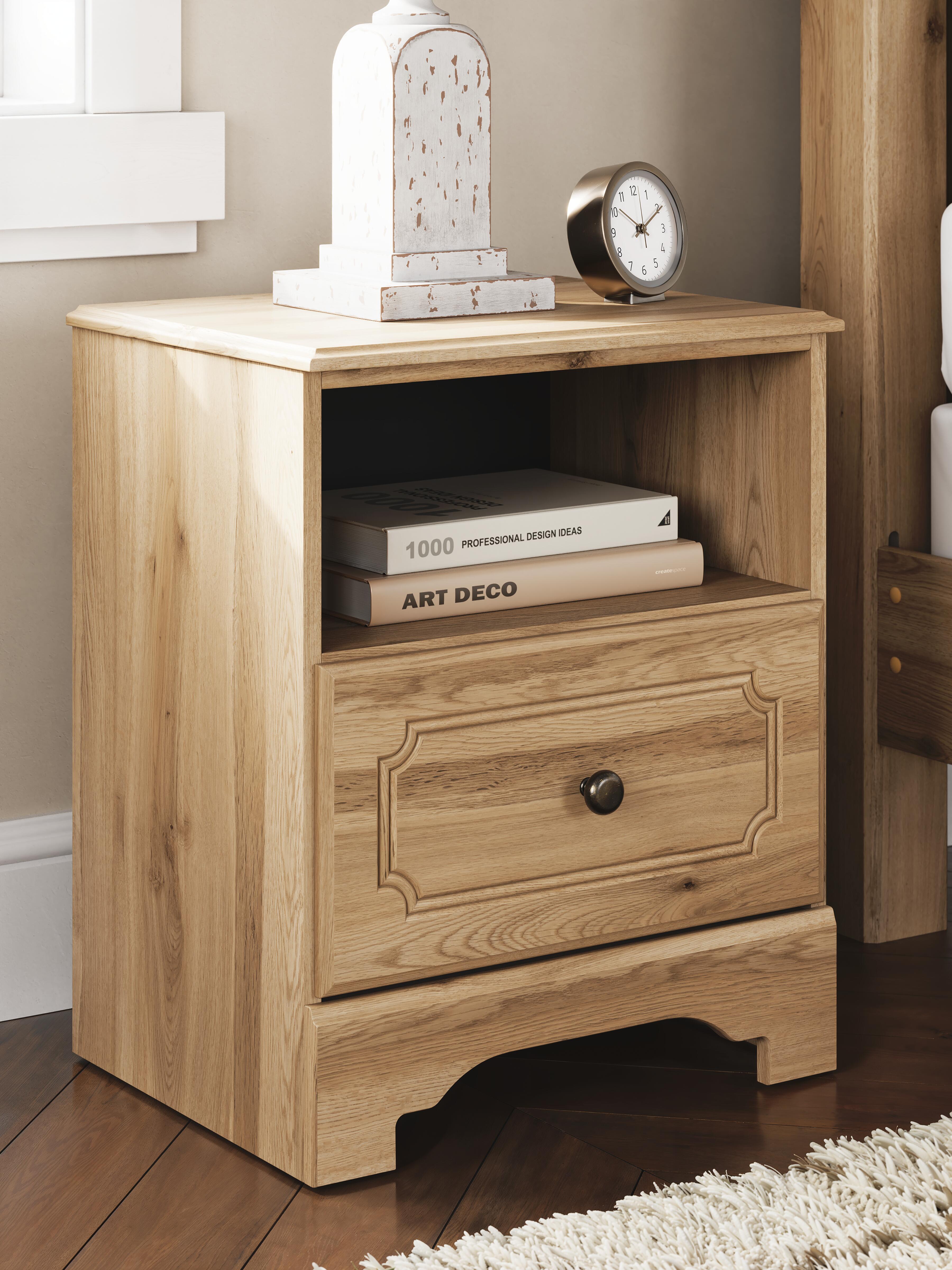 Aleaport Twin Panel Bed, Dresser, Mirror and Nightstand
