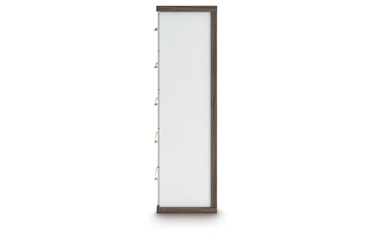 Kendanport Chest of Drawers