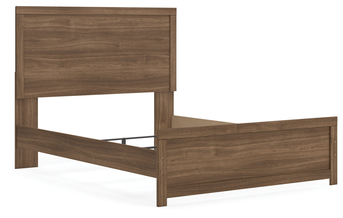 Broachmyn Queen Panel Bed