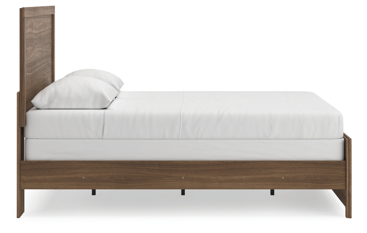 Broachmyn Queen Panel Bed