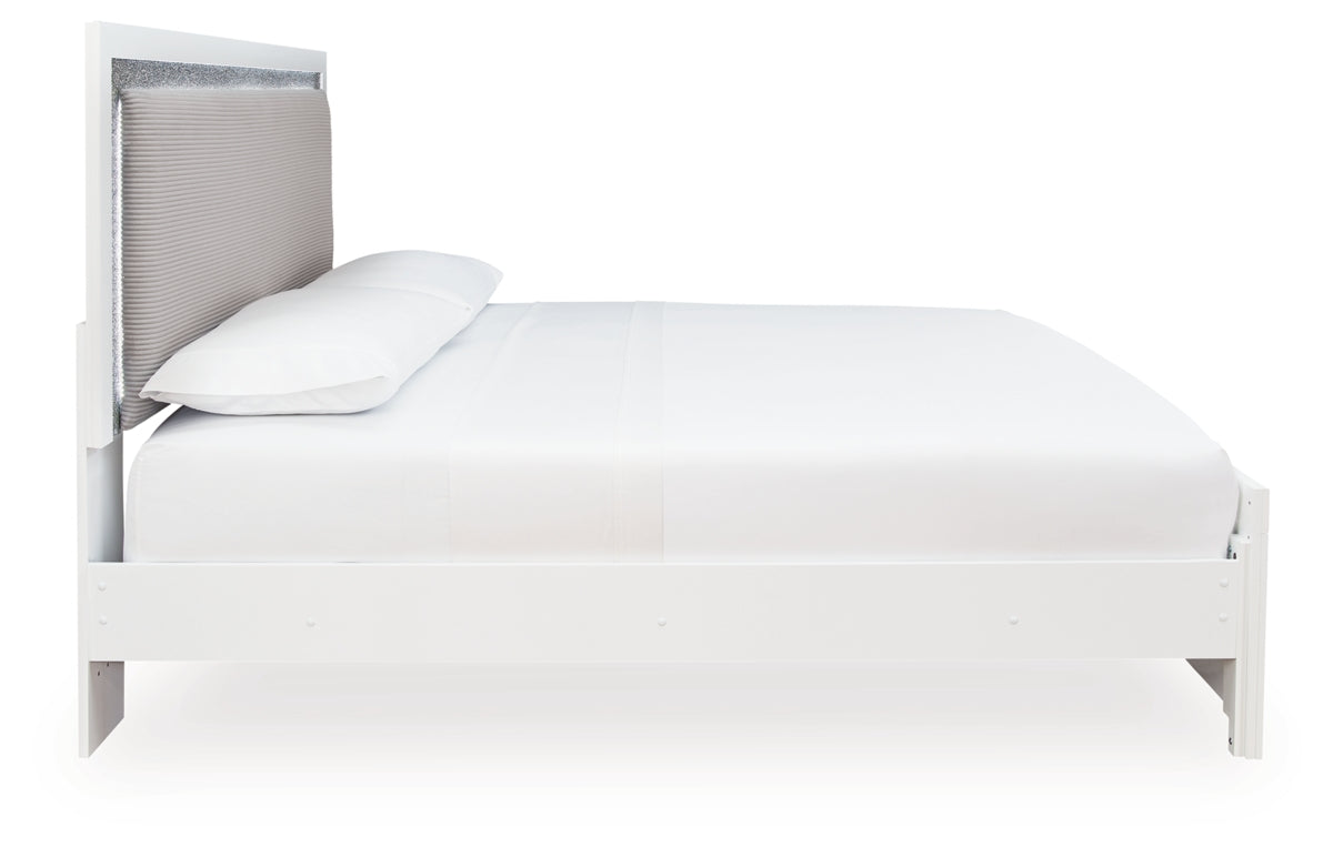Maeling King Upholstered Panel Bed