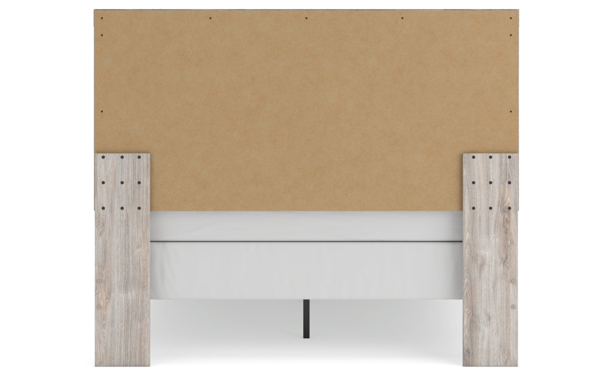 Broachmyn Queen Panel Bed