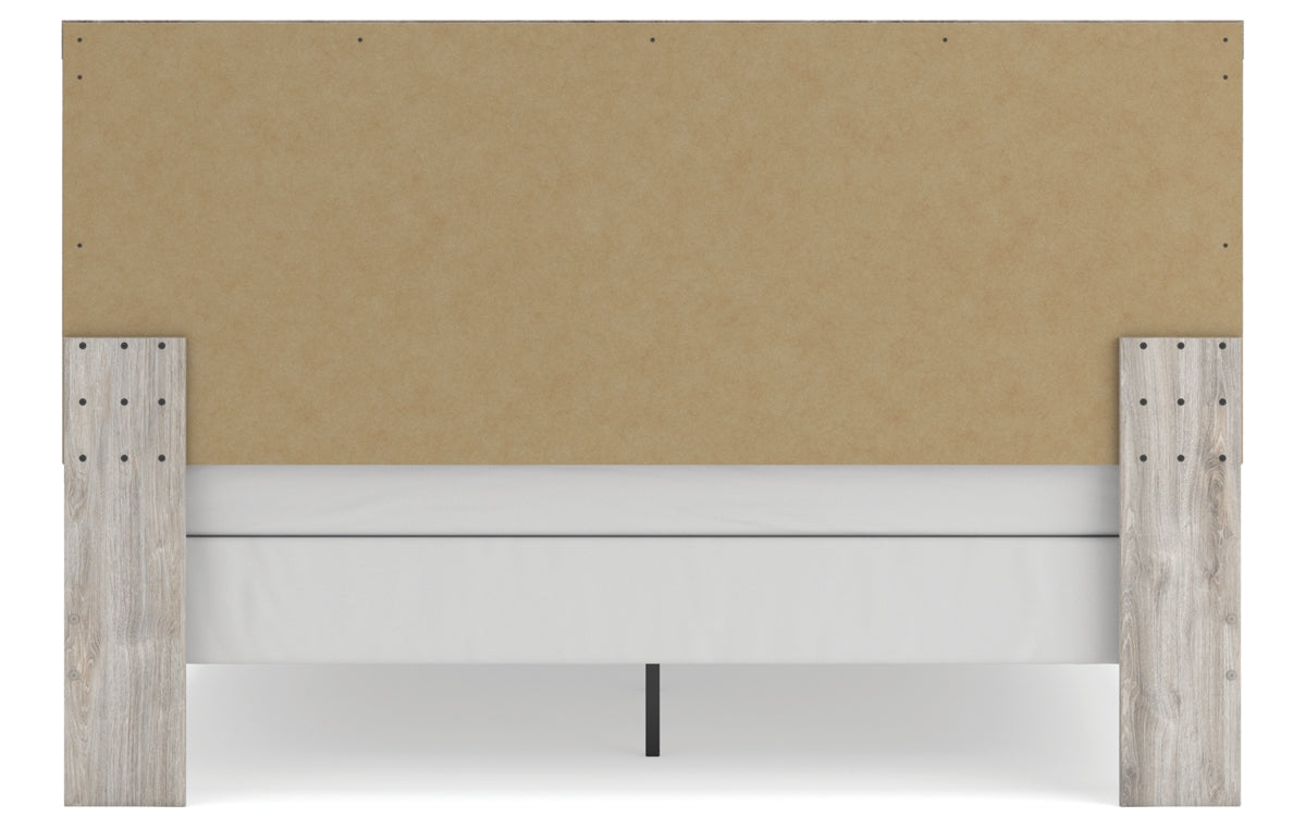 Broachmyn King Panel Bed