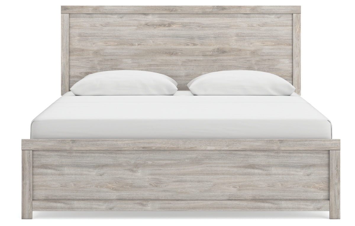 Broachmyn King Panel Bed