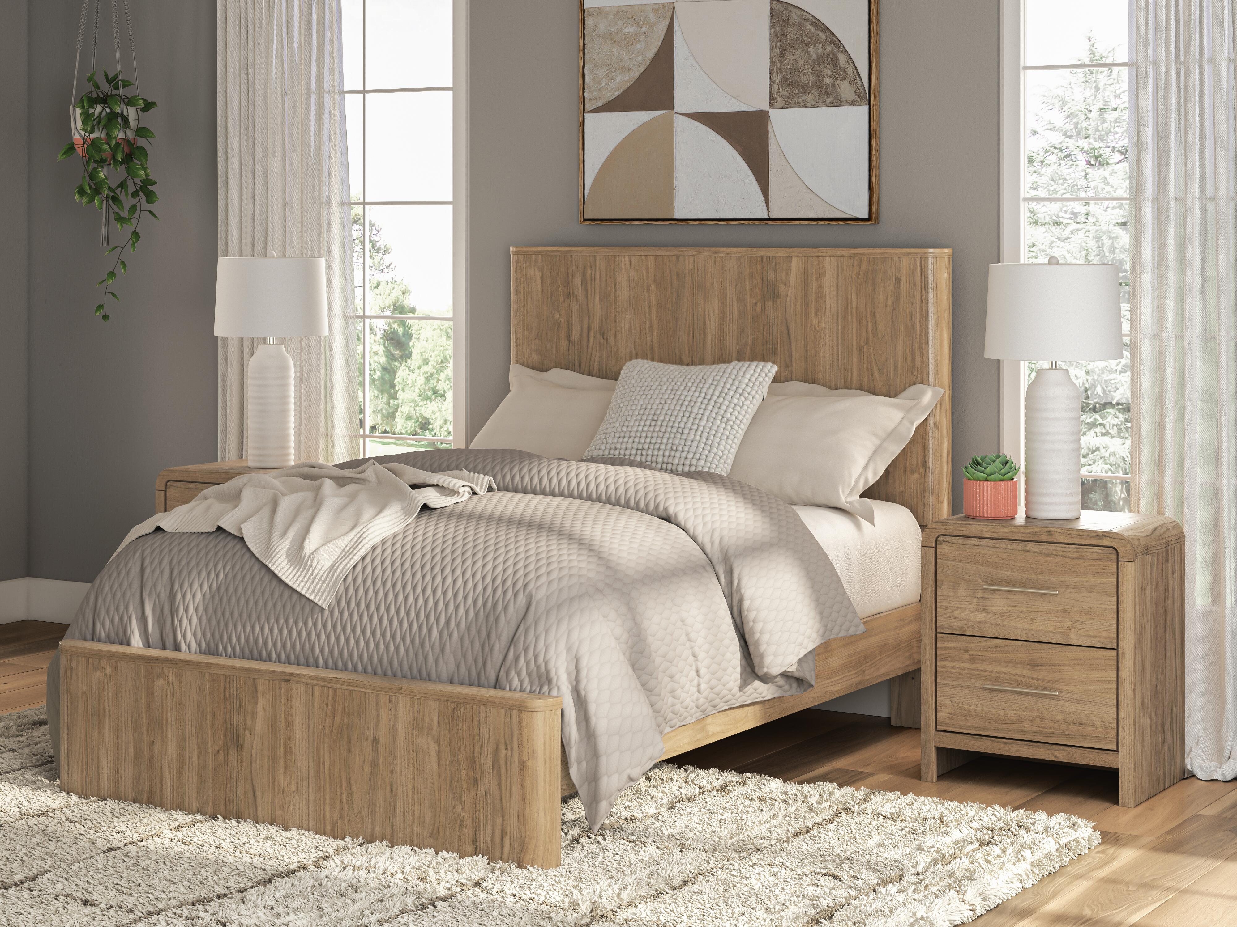 Gramburg Full Panel Platform Bed