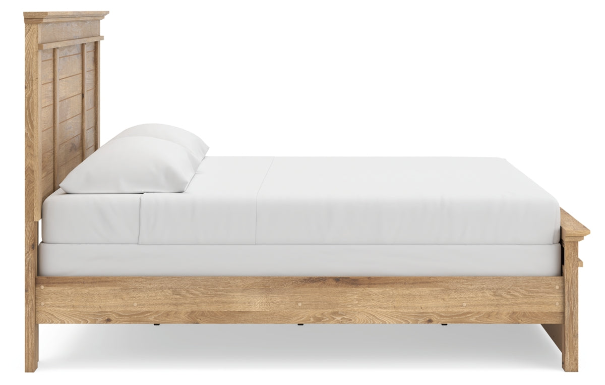 Makidern King Panel Bed