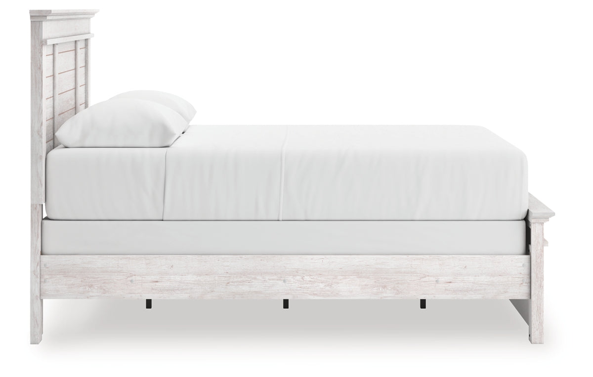 Makidern Queen Panel Bed