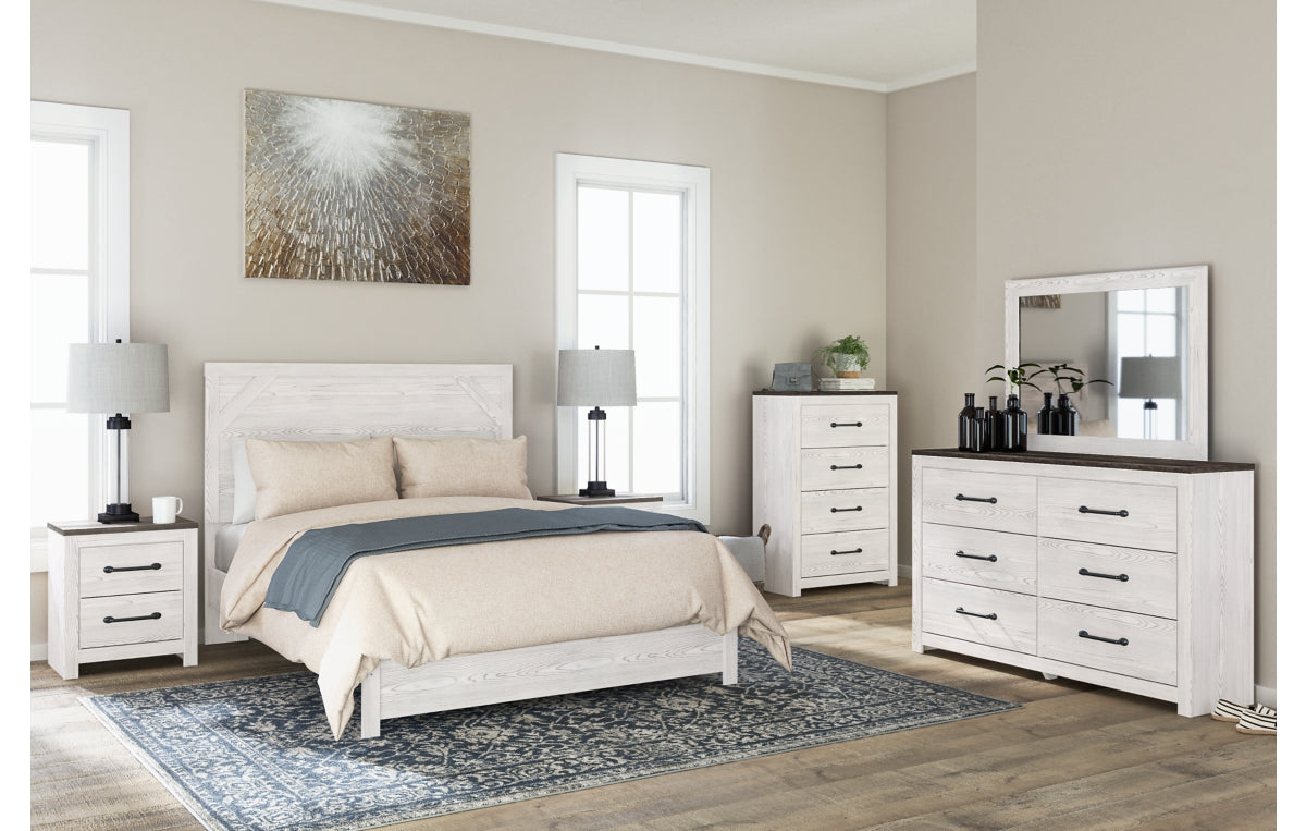 Gerridan Queen Panel Bed with Mirrored Dresser and Chest