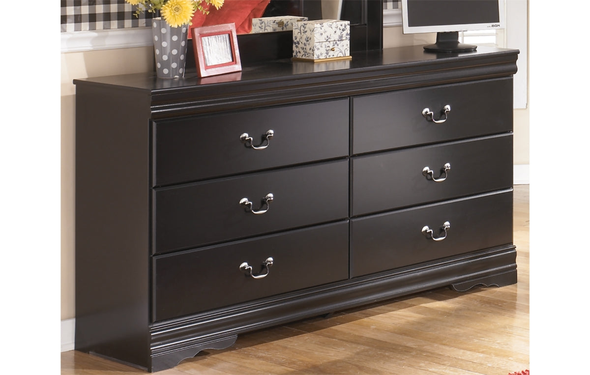 Huey Vineyard Dresser