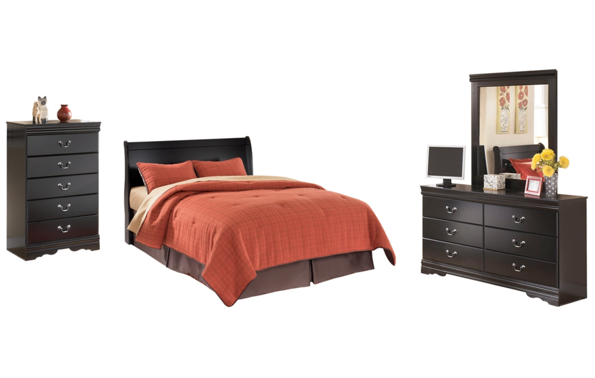 Huey Vineyard Queen Sleigh Headboard with Mirrored Dresser and Chest
