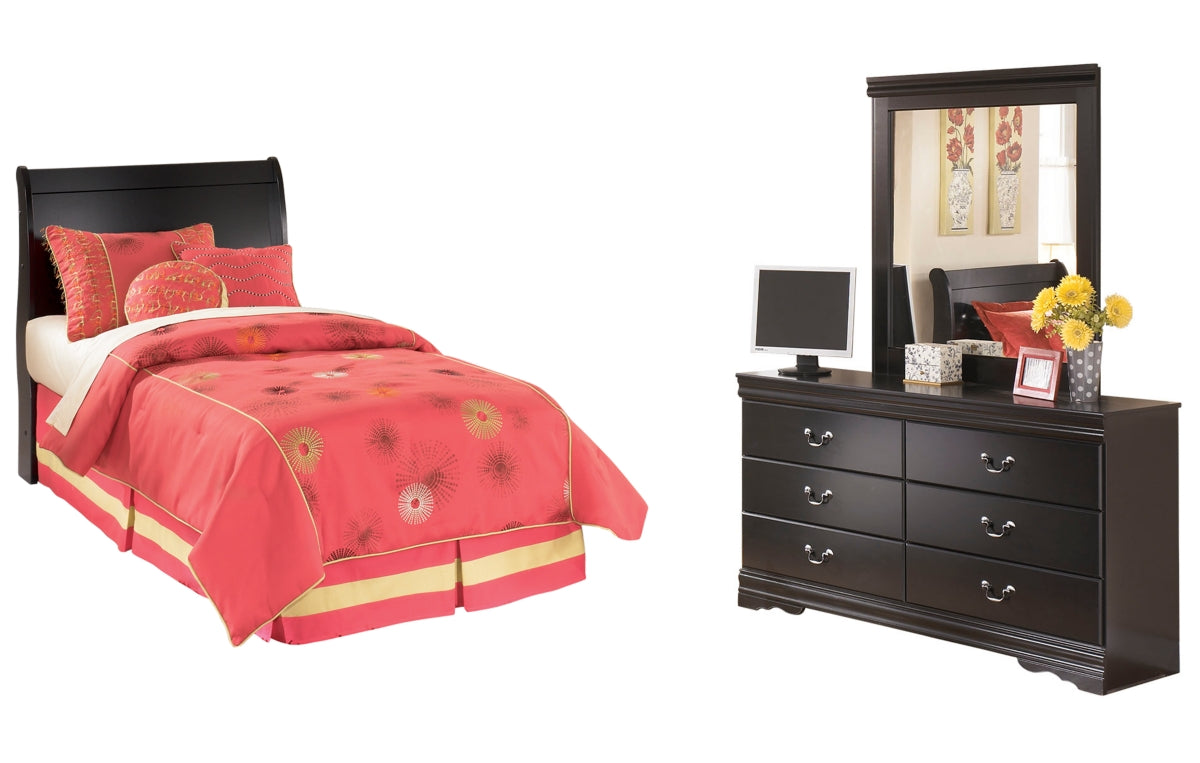 Huey Vineyard Twin Sleigh Headboard with Mirrored Dresser