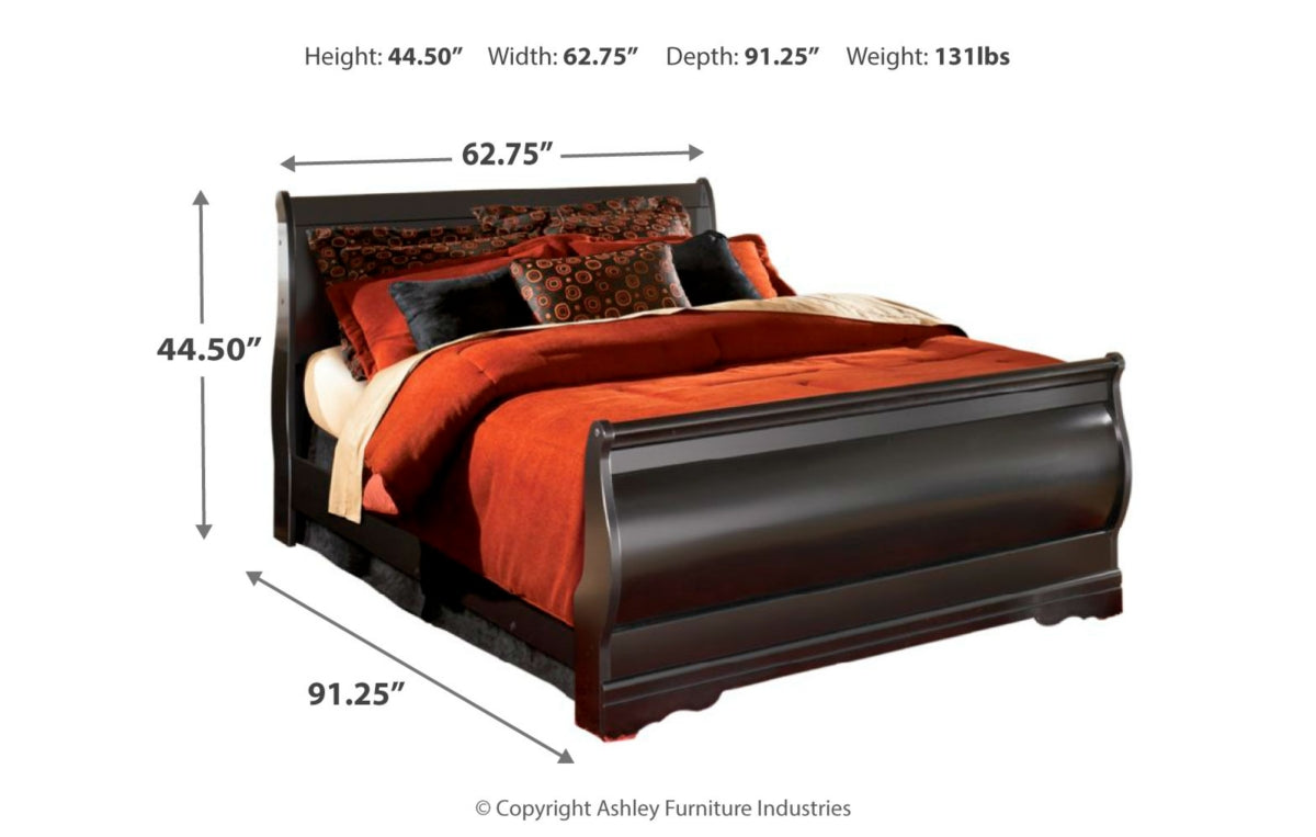 Huey Vineyard Queen Sleigh Bed with Mirrored Dresser and Nightstand
