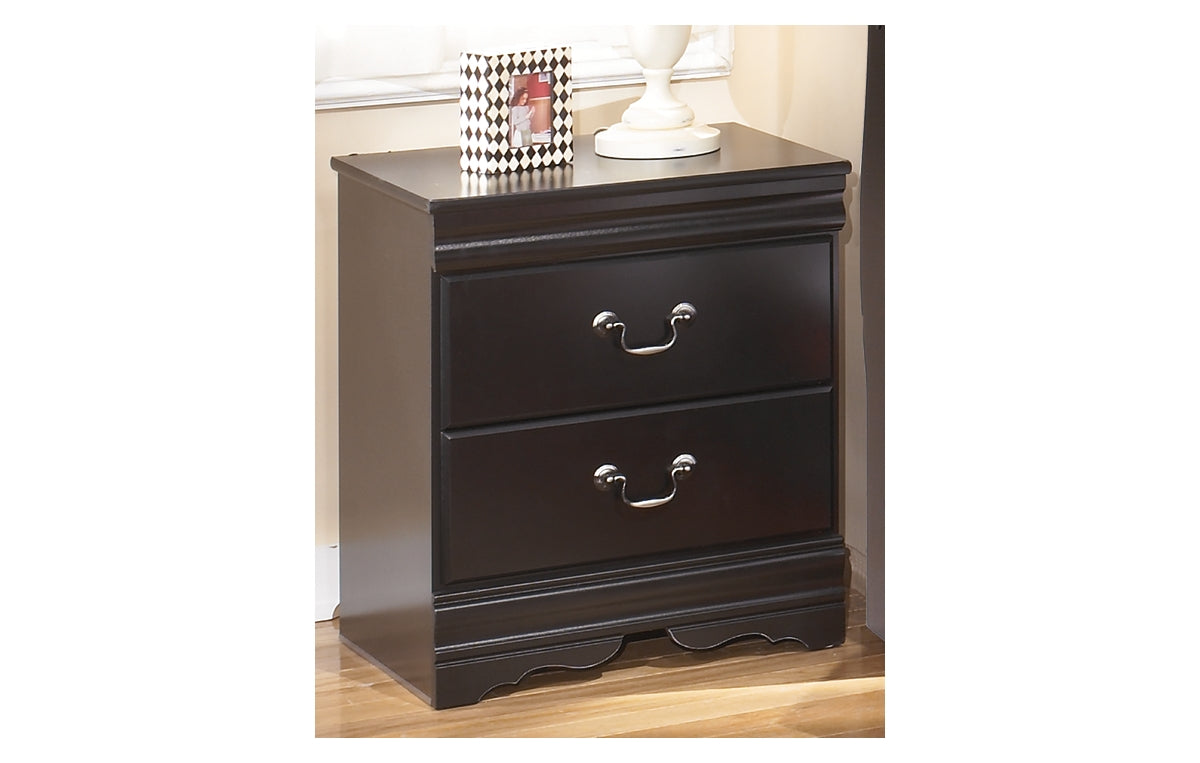 Huey Vineyard Nightstand
