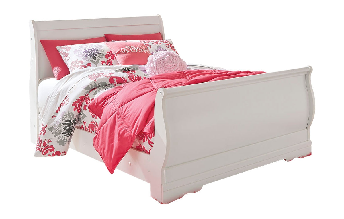 Anarasia Full Sleigh Bed with Mirrored Dresser