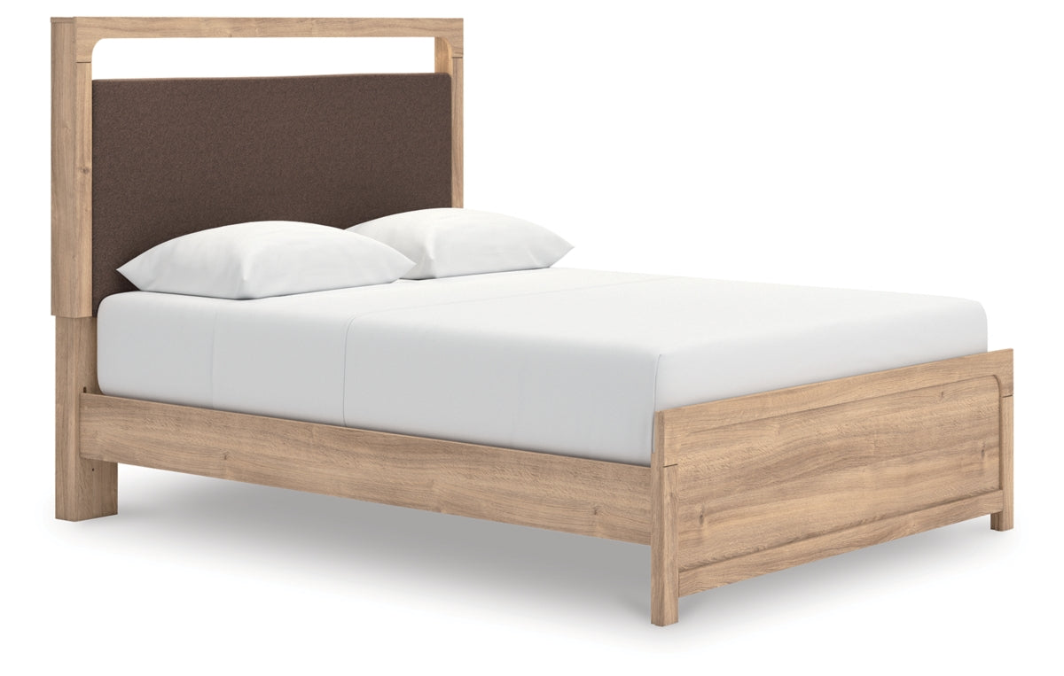 Kinlanni Queen Upholstered Platform Bed
