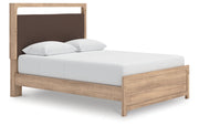Kinlanni Queen Upholstered Platform Bed