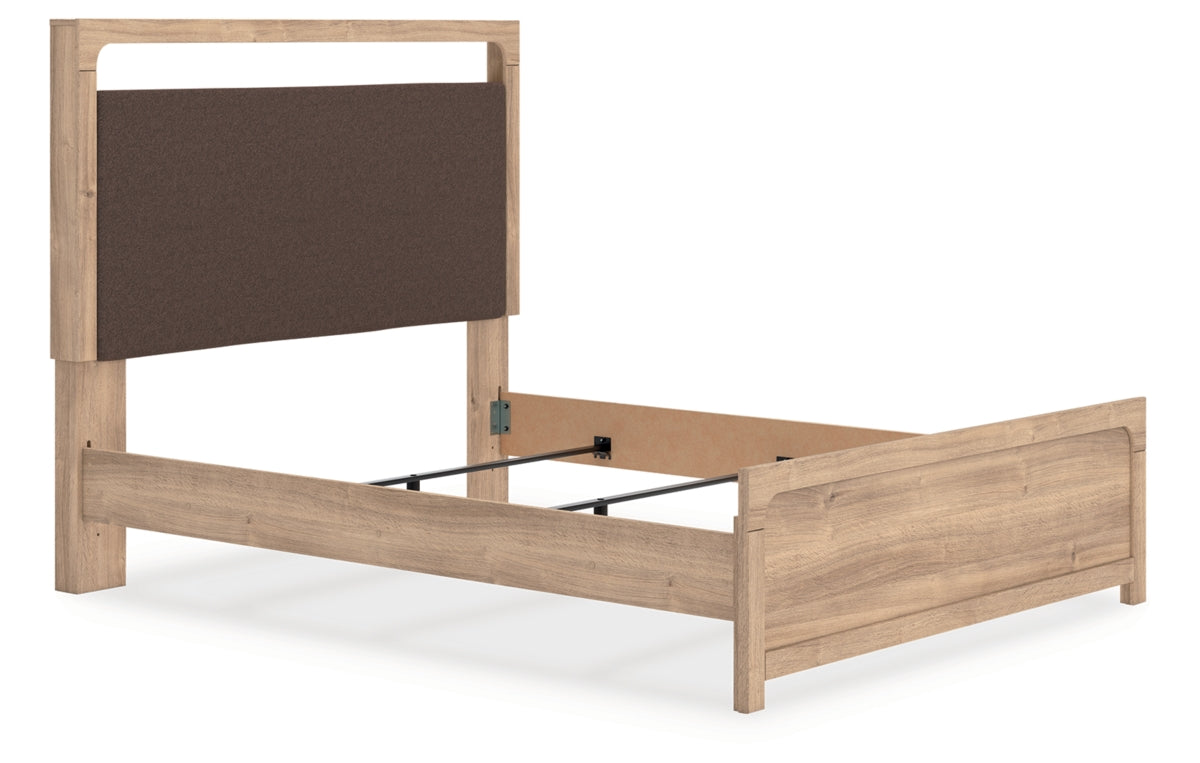 Kinlanni Queen Upholstered Panel Bed
