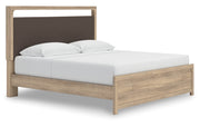 Kinlanni King Upholstered Platform Bed