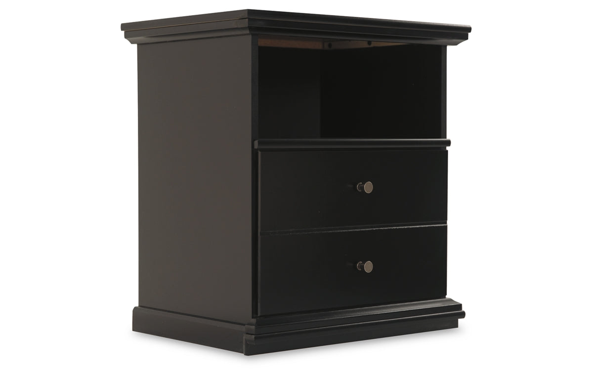 Maribel King Panel Bed with Mirrored Dresser, Chest and Nightstand