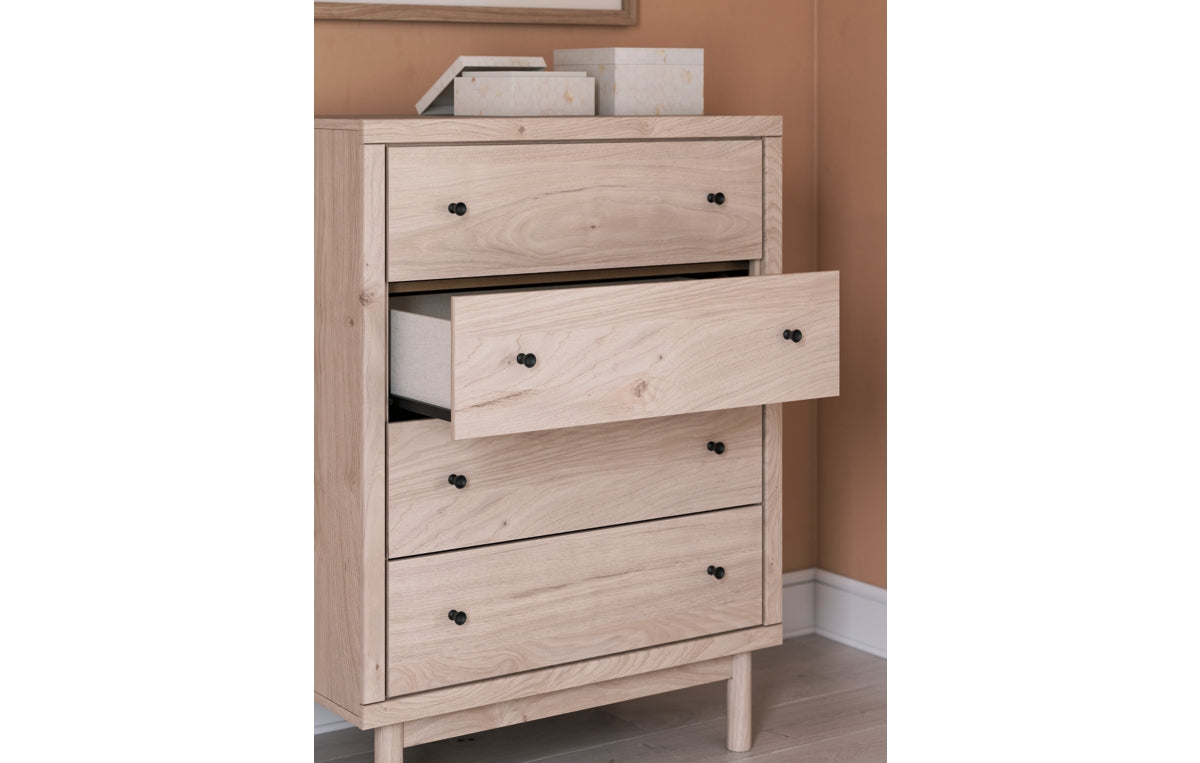 Arloster Chest of Drawers