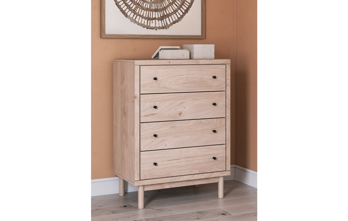 Arloster Chest of Drawers