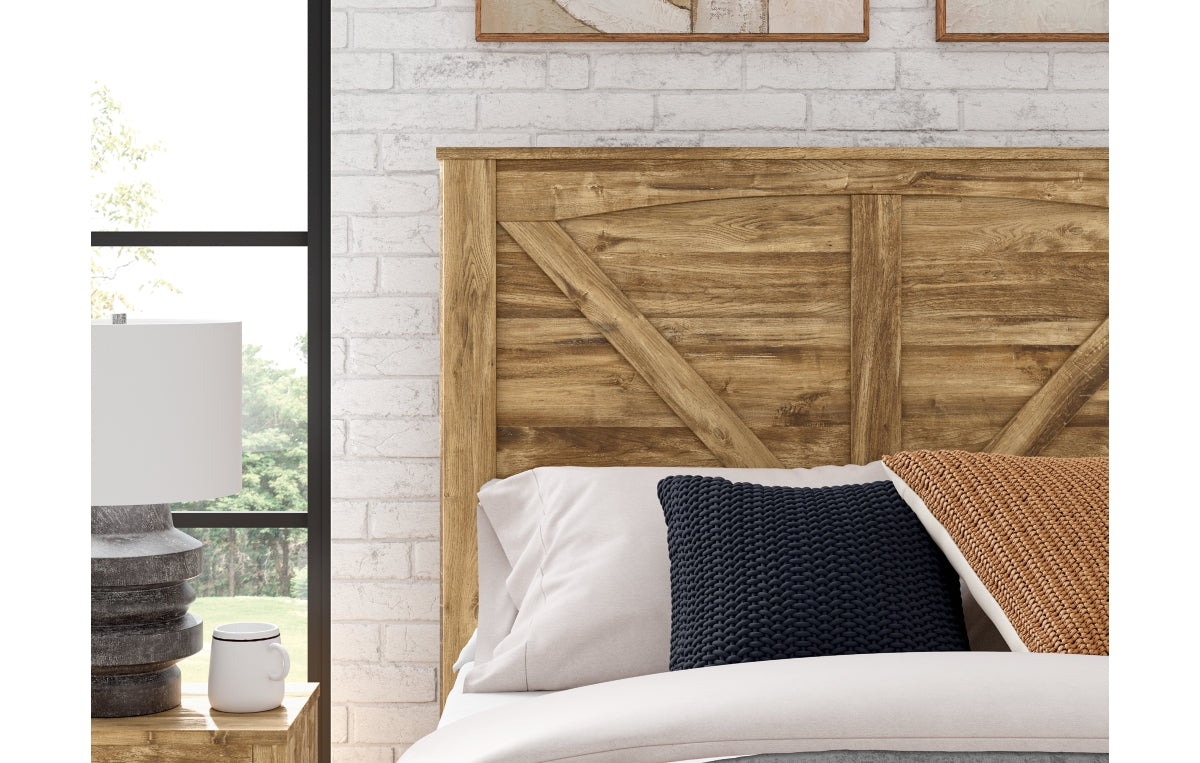 Maystonna Queen Crossbuck Panel Bed