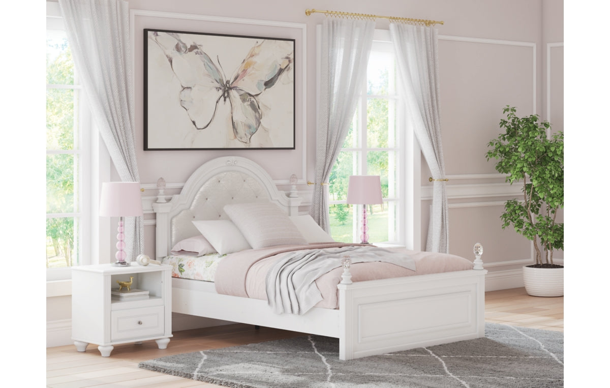 Kozlani Full Upholstered Panel Bed
