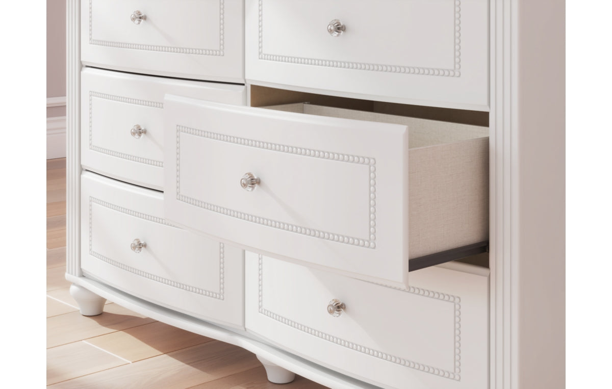 Kozlani Dresser