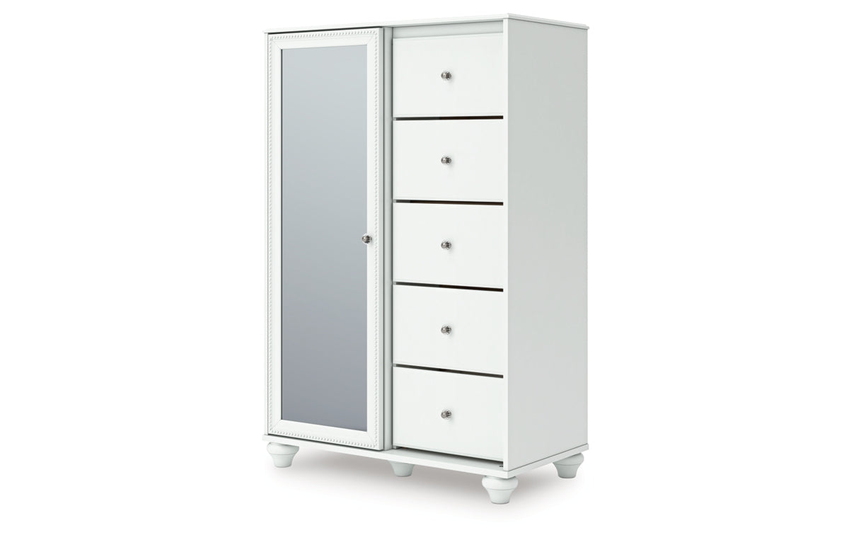 Kozlani Dressing Chest